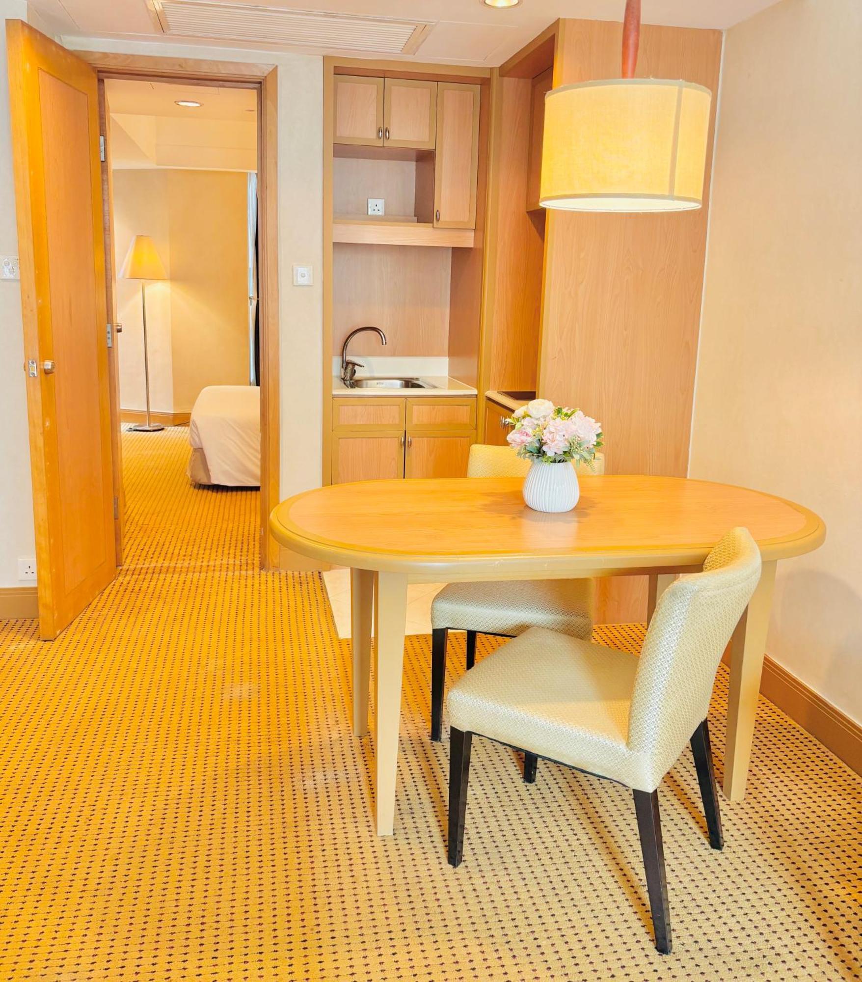 Ramada Grand View Hongkong